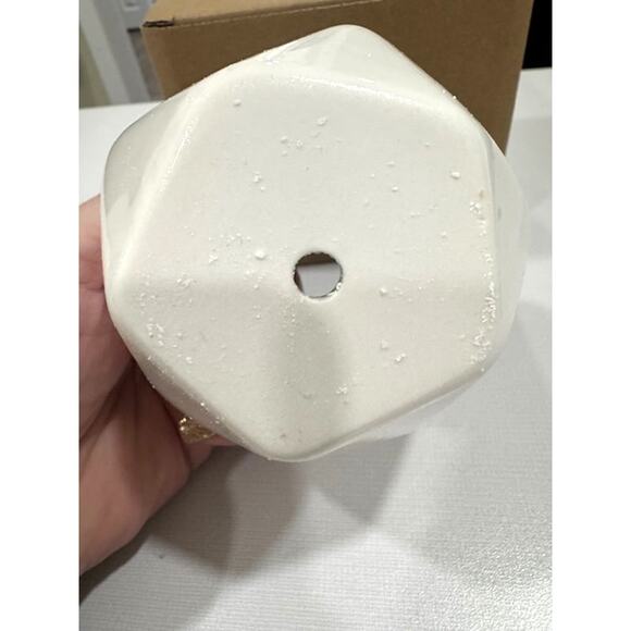 Ceramic Diamond Pot - Picture 3 of 3